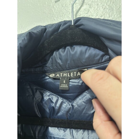 Athleta Banner Peak Goose Down Jacket Navy Blue  Water Resistant small - Picture 8 of 11